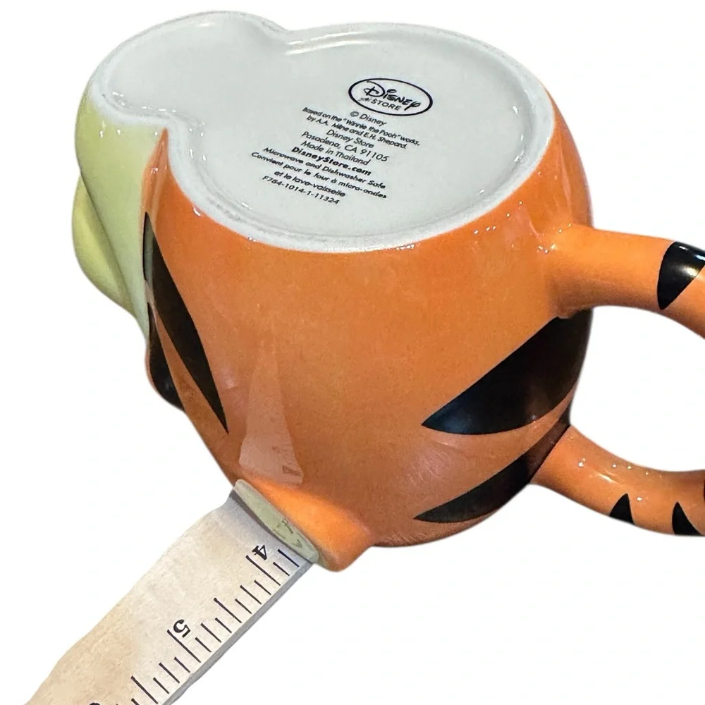 Disney Store‎ Tigger 3D Character Mug Winnie the Pooh 2014